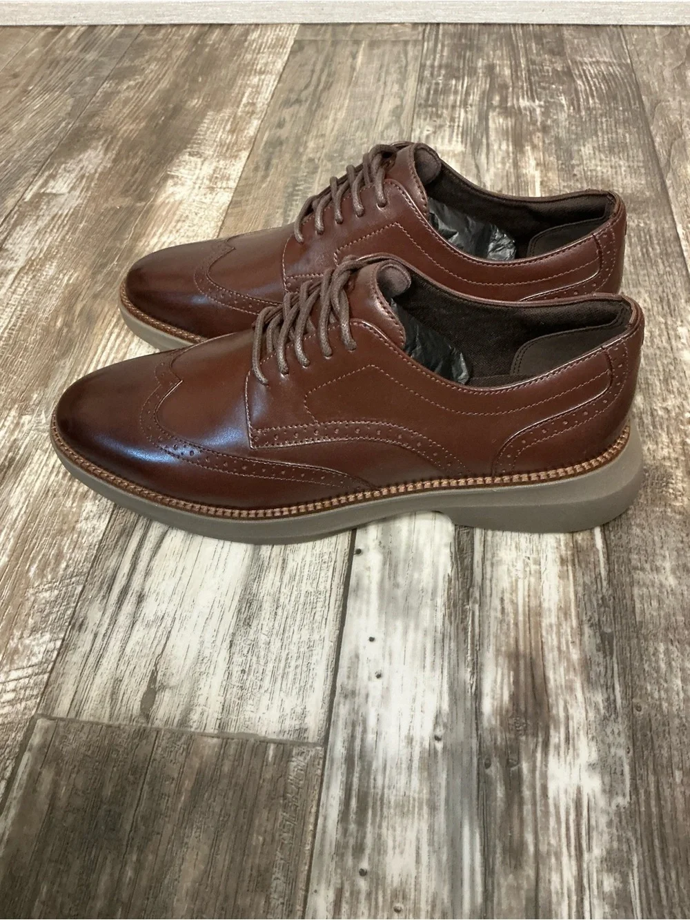 Cole Haan Men's Dark Brown Wingtip Oxfords Size 8.5